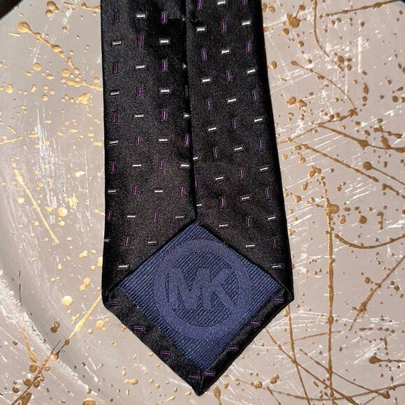 Michael Kors Black Purple Silver Textured 💯 Silk Tie - Picture 3 of 5